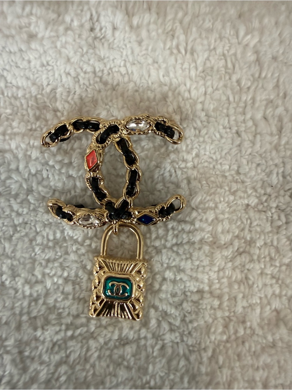 Brooch